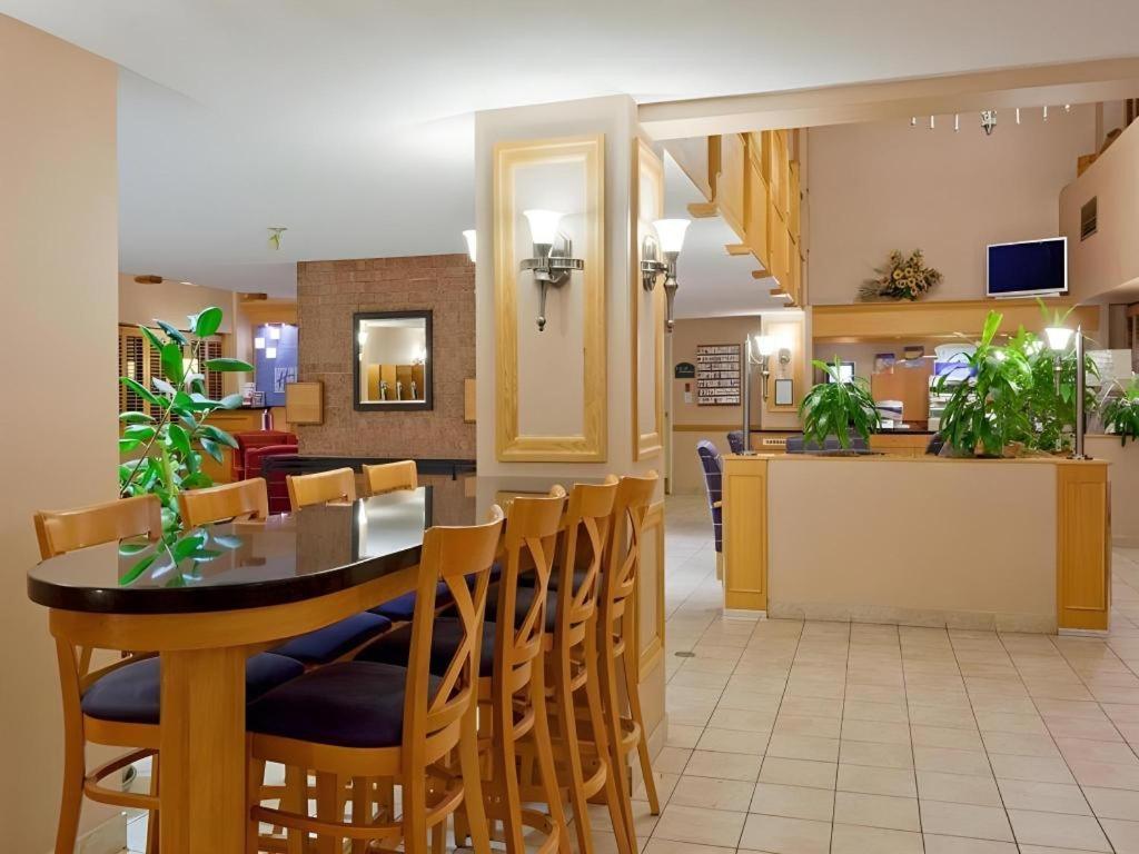 Holiday Inn Express Toronto East - Scarborough By Ihg Exteriér fotografie