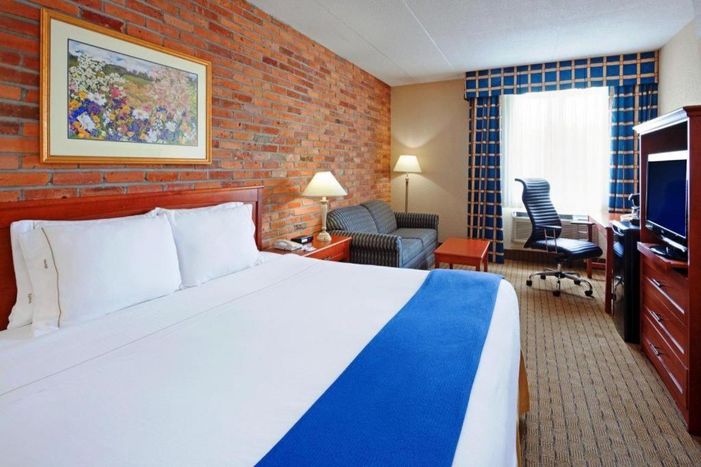Holiday Inn Express Toronto East - Scarborough By Ihg Exteriér fotografie